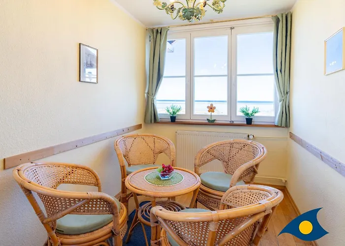 Strandvilla Whg 02 וילה